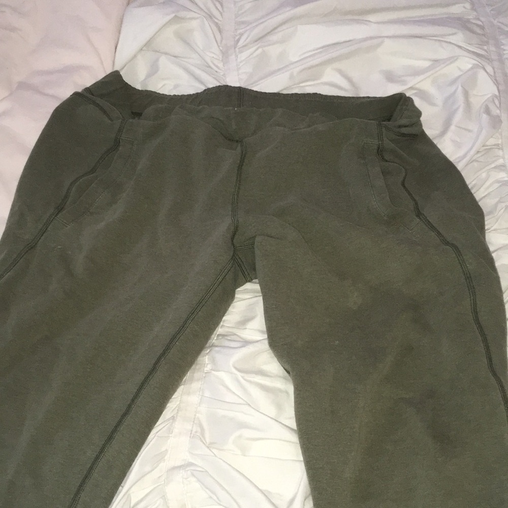 Lululemon sweatpants